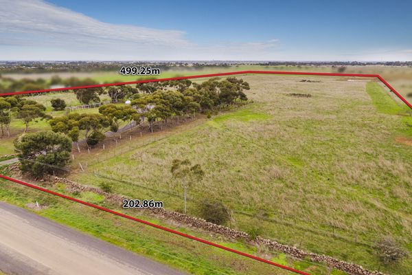 1391 Boundary Road, Mount Cottrell VIC 3024, Image 2