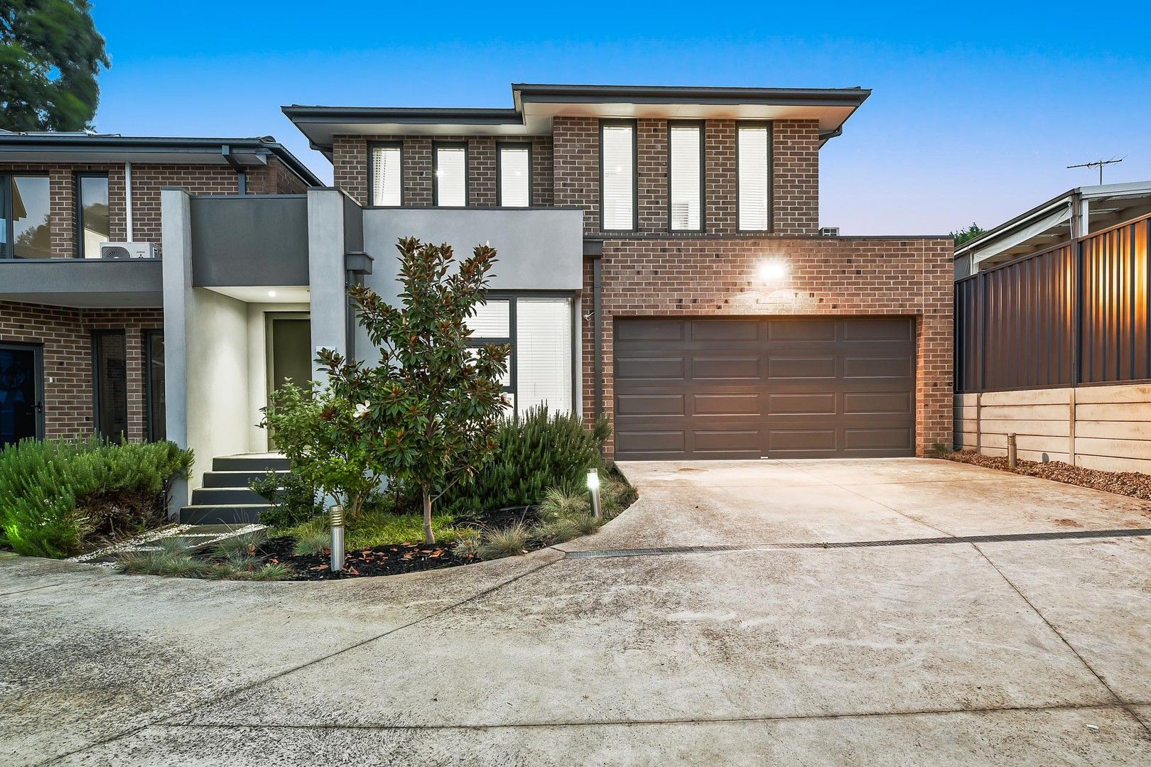 2/5 Callistemon Court, Doncaster East VIC 3109, Image 0