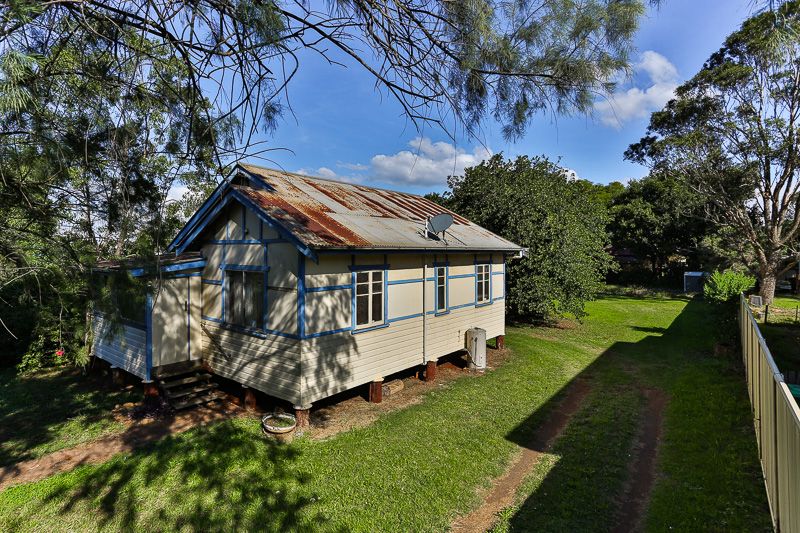 8 Glenvale Road, Harristown QLD 4350, Image 0