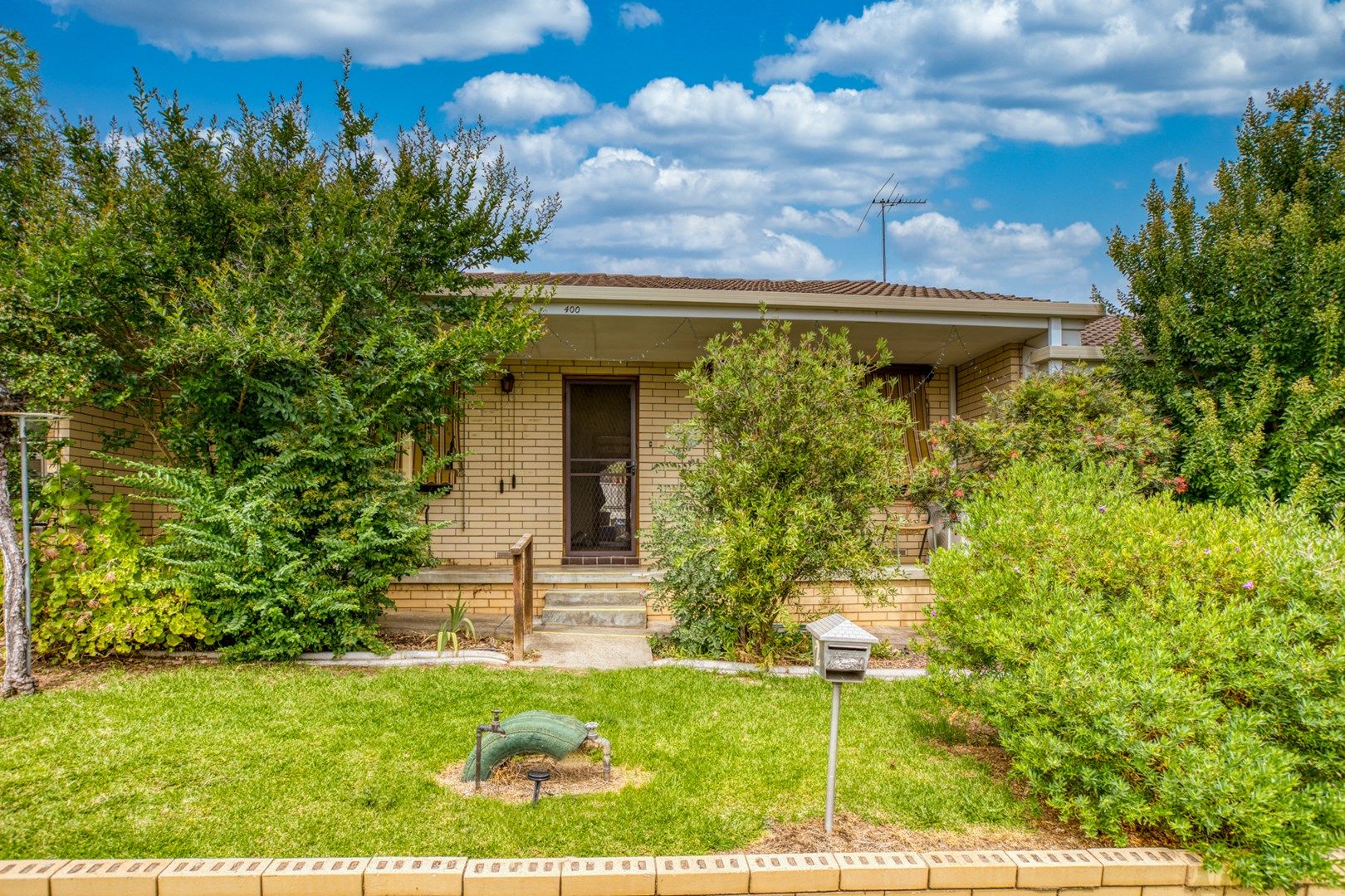 2/400 Schubach Street, East Albury NSW 2640, Image 0