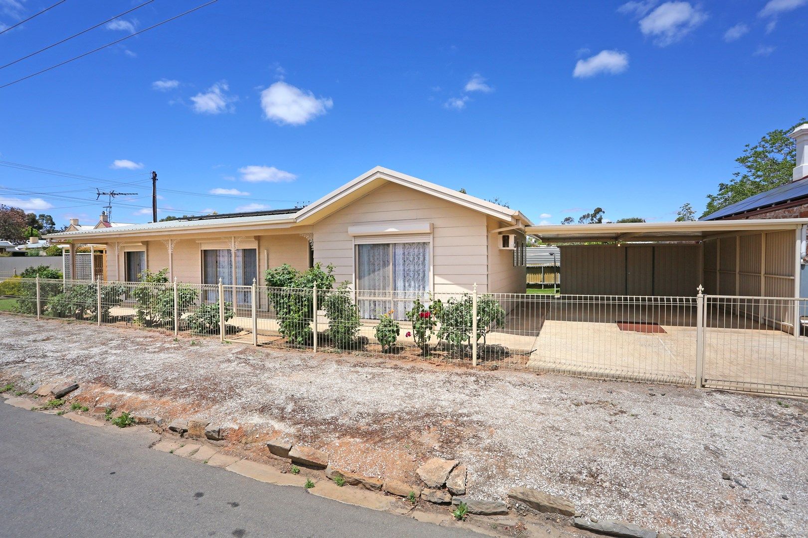 17 CRASE STREET, Kapunda SA 5373, Image 0