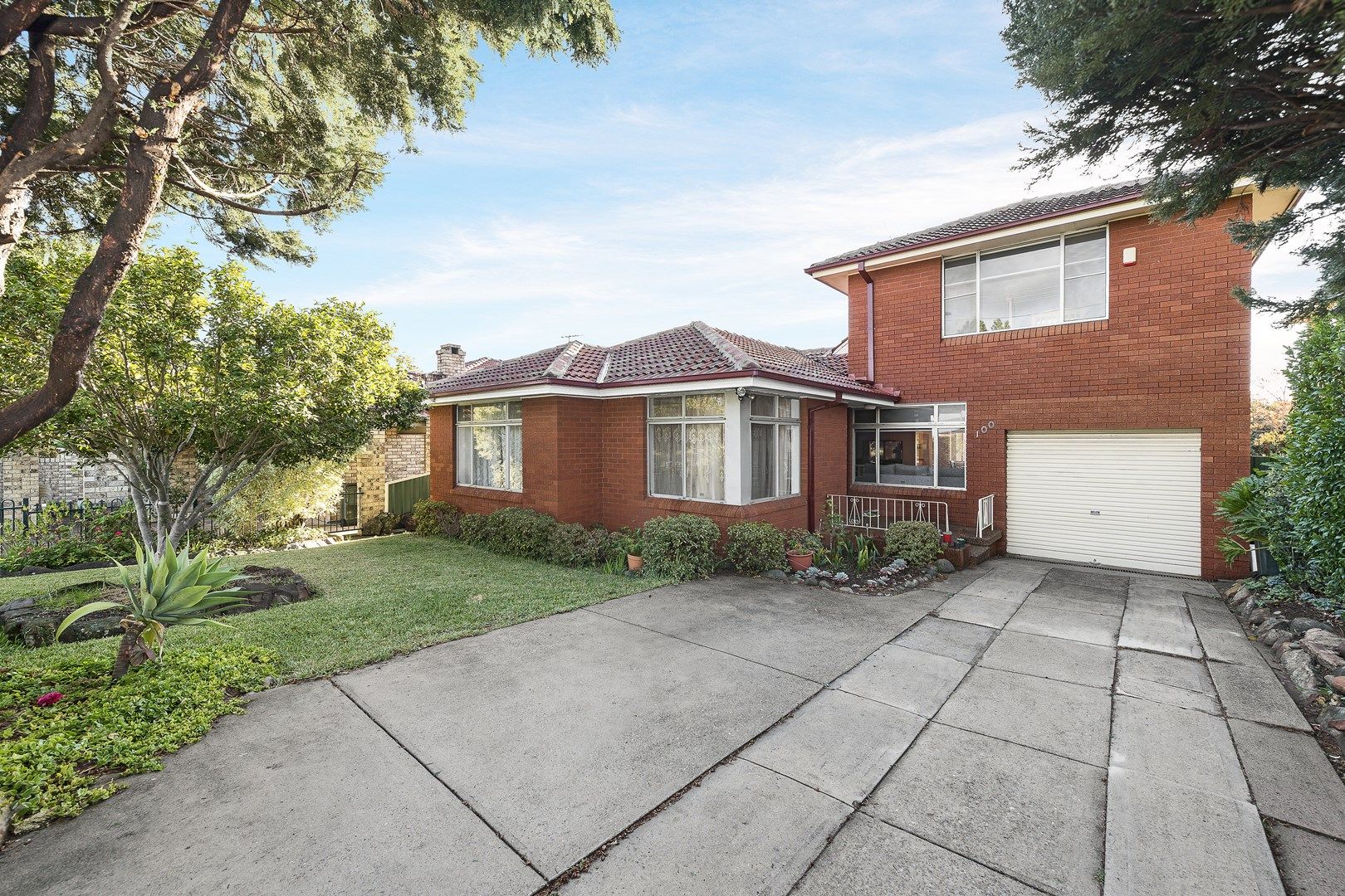 100 Hoddle Avenue, Campbelltown NSW 2560, Image 0