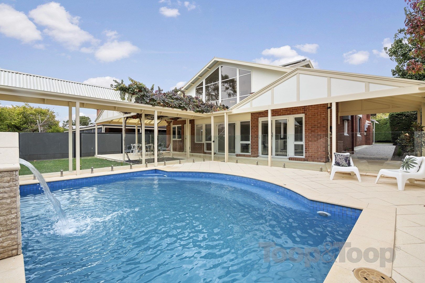 14 Sedgeford Road, Myrtle Bank SA 5064, Image 0