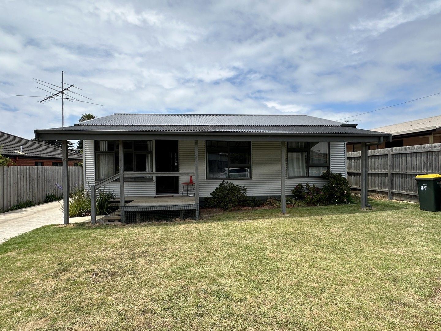 35B Bayside Avenue, St Leonards VIC 3223 House For Rent Domain