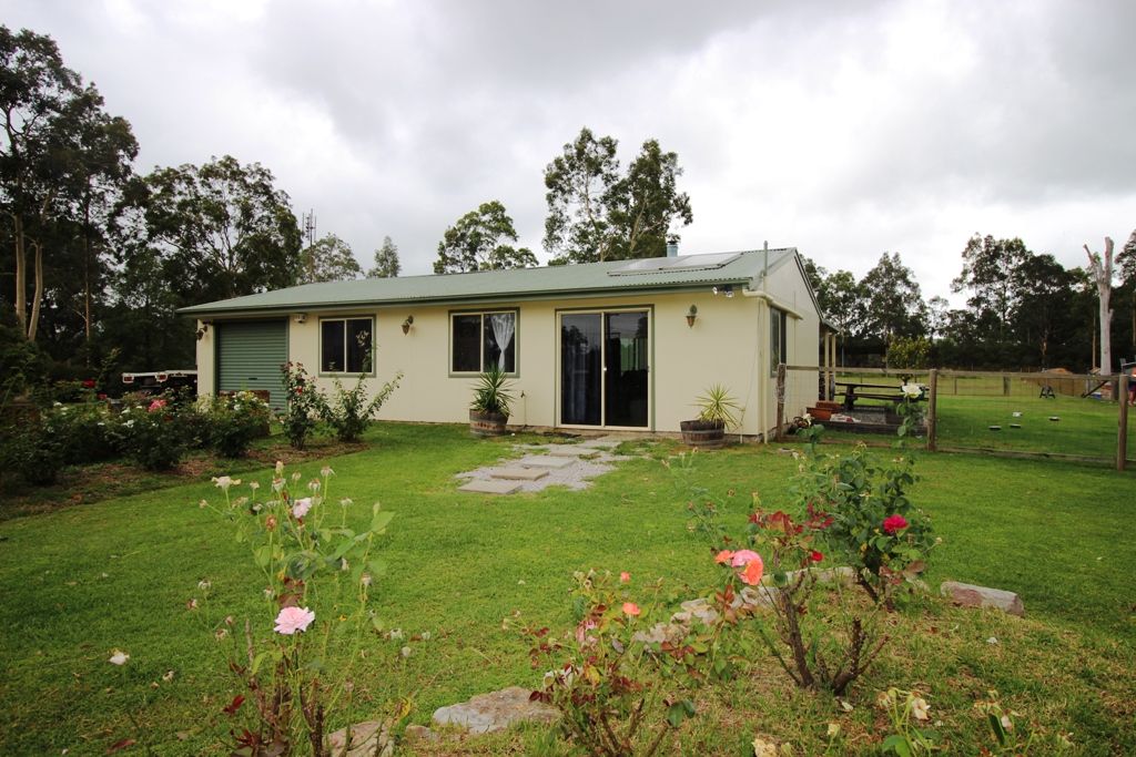 138 Lake Road, Elrington NSW 2325, Image 0