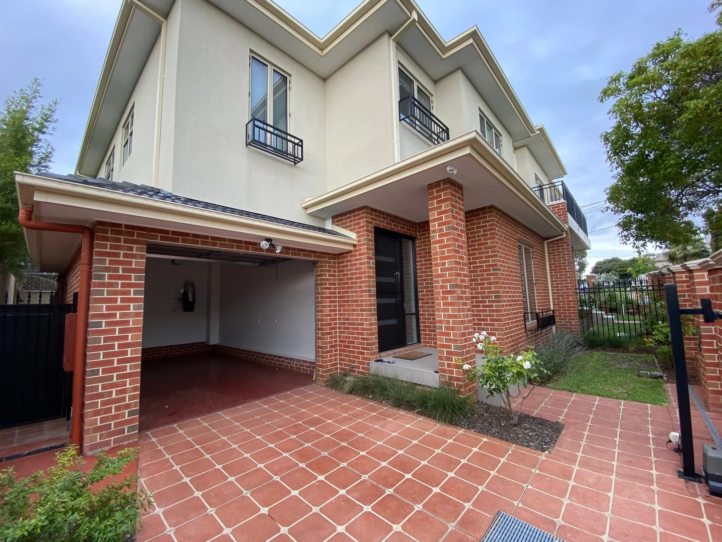 Additional image 14 of 4 Heather Road, Caulfield South VIC 3162