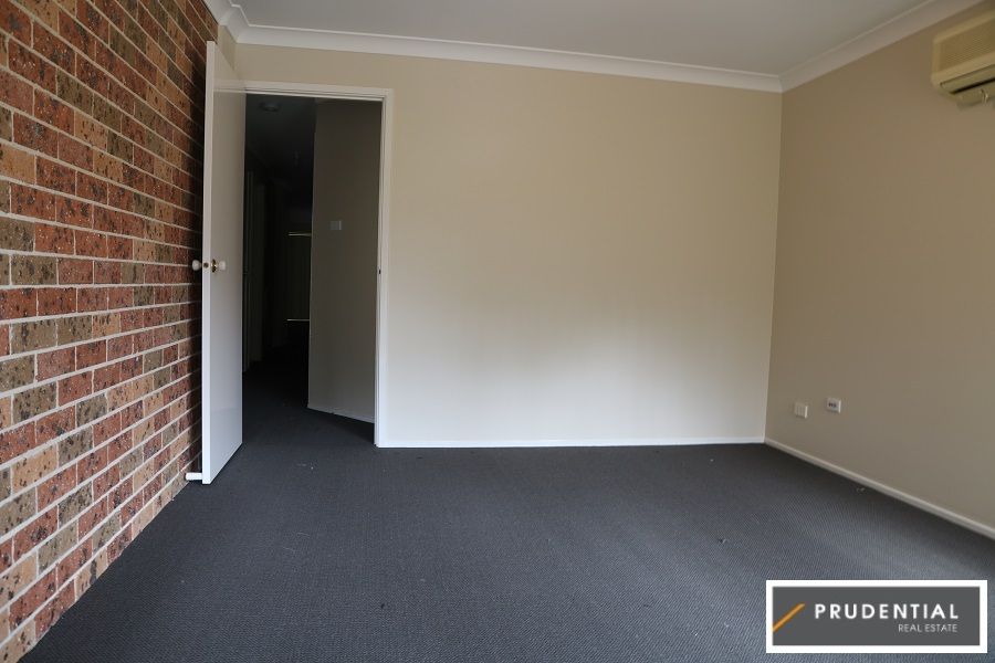 16a Ironside Drive, St Helens Park NSW 2560, Image 1