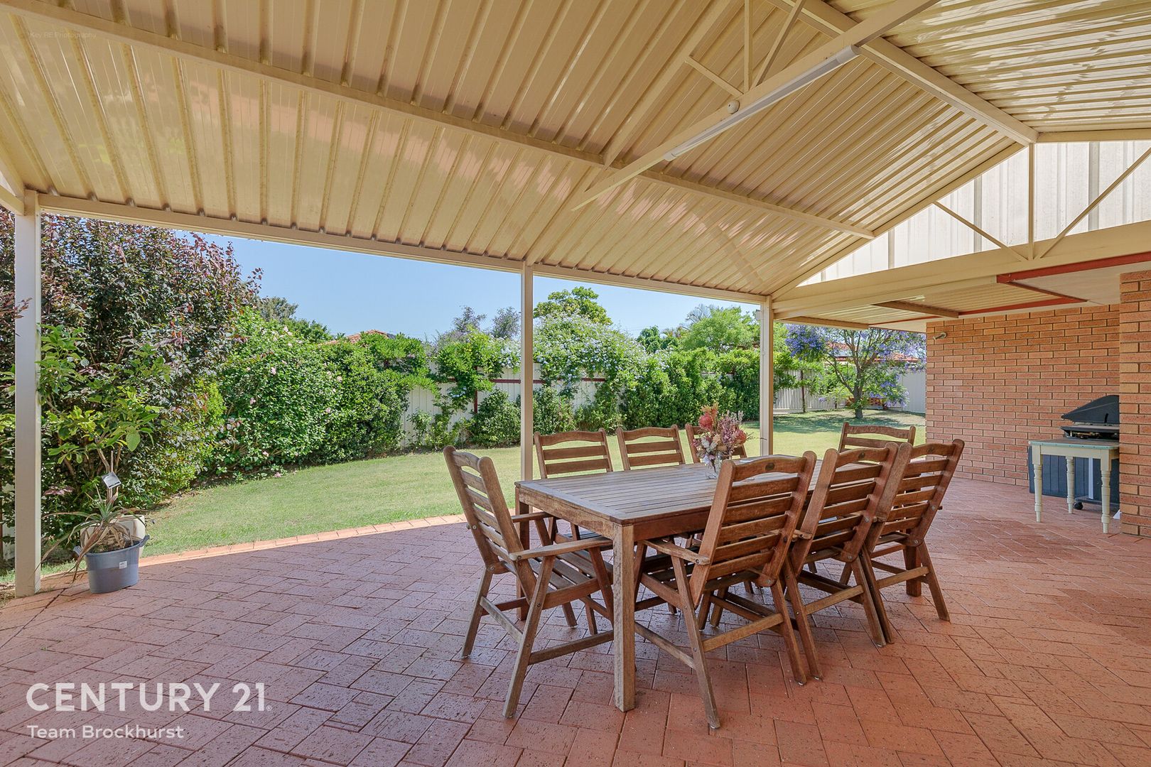 16 Triller Place, Huntingdale WA 6110, Image 2