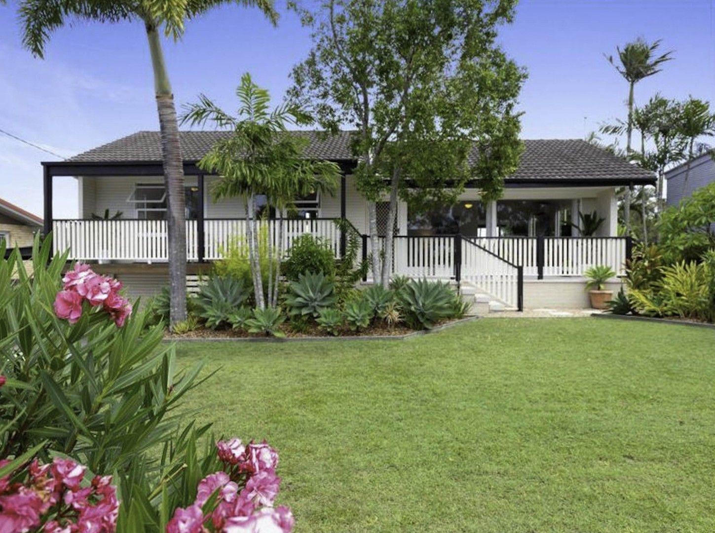 3 bedrooms House in 17 Cotswold Street CARINA QLD, 4152