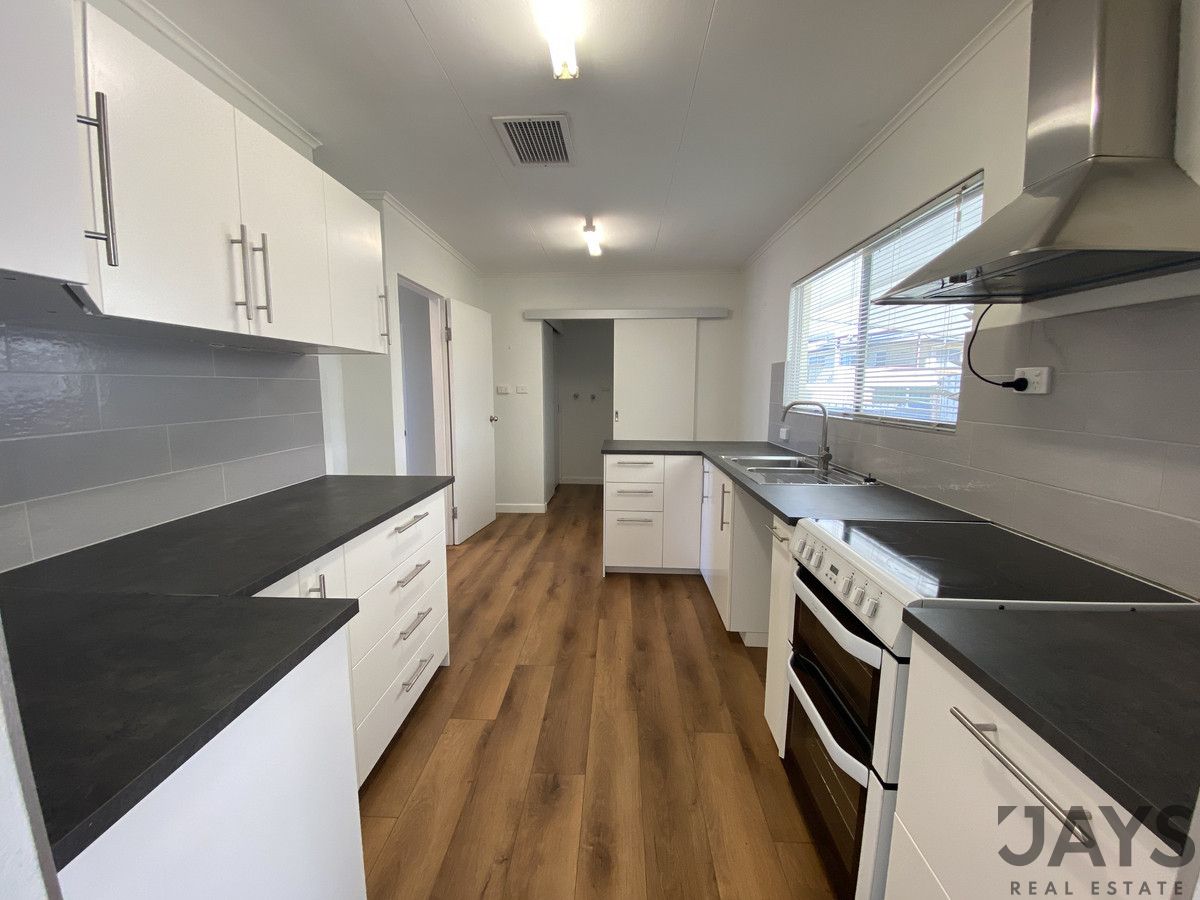 3 bedrooms House in 21 Indigo Crescent MOUNT ISA QLD, 4825
