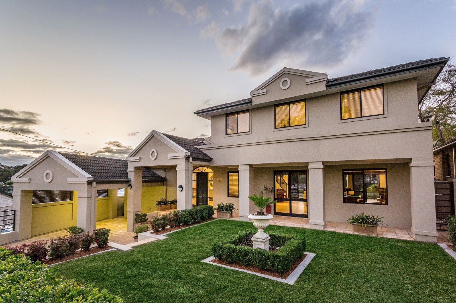 87 Queens Road, Connells Point NSW 2221 House For Rent 1,700 Domain