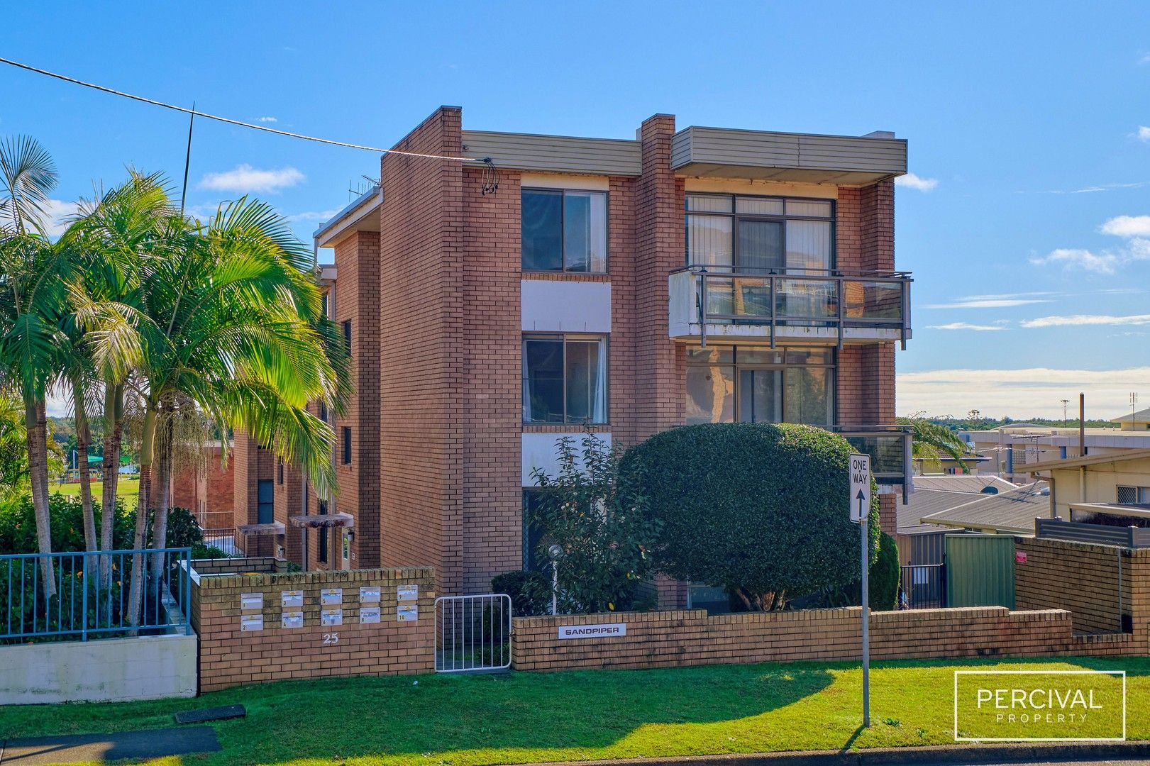 2 bedrooms Apartment / Unit / Flat in 1/25 Waugh Street PORT MACQUARIE NSW, 2444