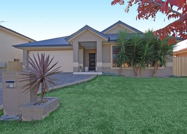 11 Oatley Circuit, Harrington Park NSW 2567