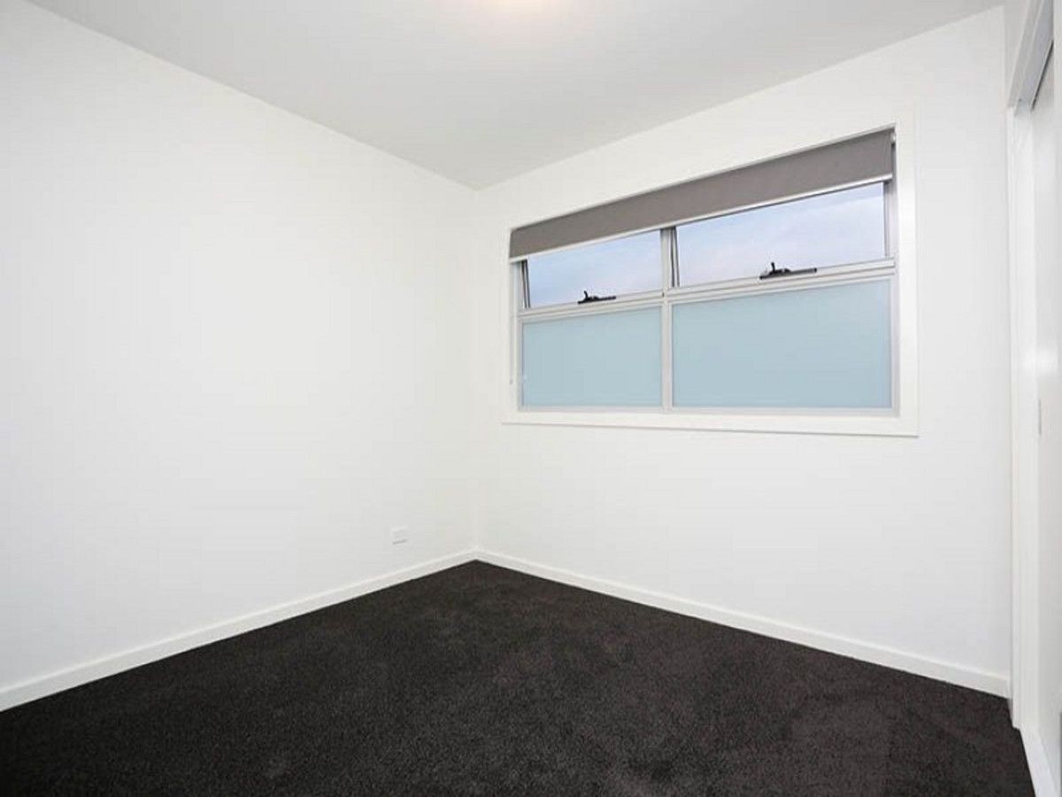 2/50 Hubert Avenue, Glenroy VIC 3046 Townhouse For Rent Domain