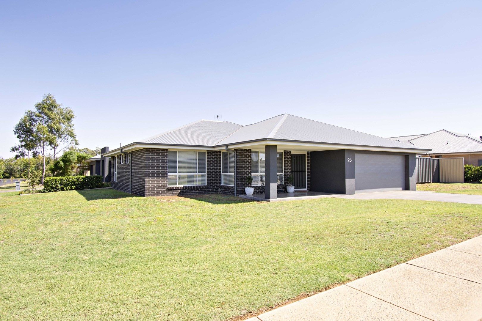 25 Fairview Street, Dubbo NSW 2830, Image 0