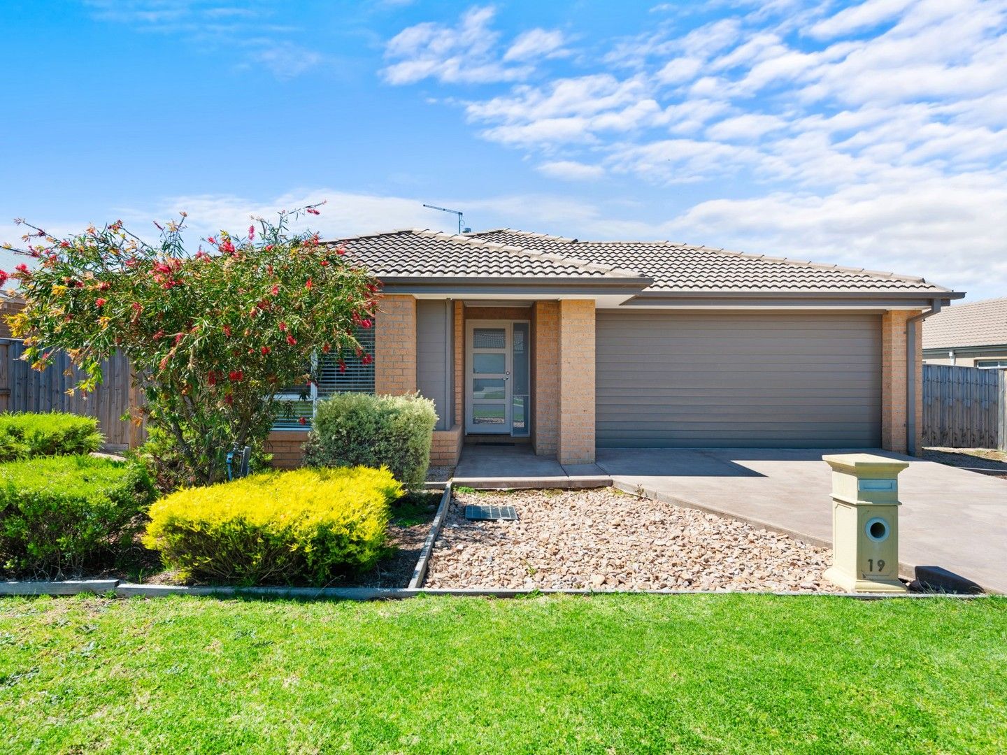 19 Eastcoast Court, Bairnsdale VIC 3875, Image 0
