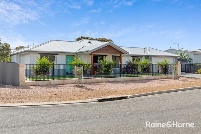 Picture of 16 Tea Tree Court, COFFIN BAY SA 5607