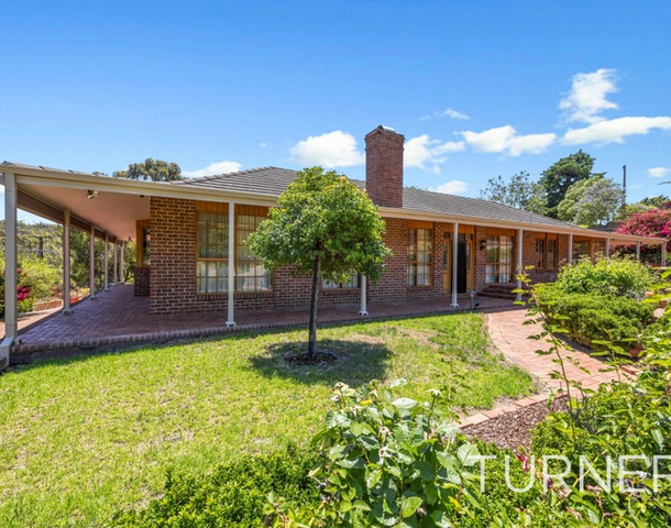 98 Broadmeadow Drive, Flagstaff Hill SA 5159