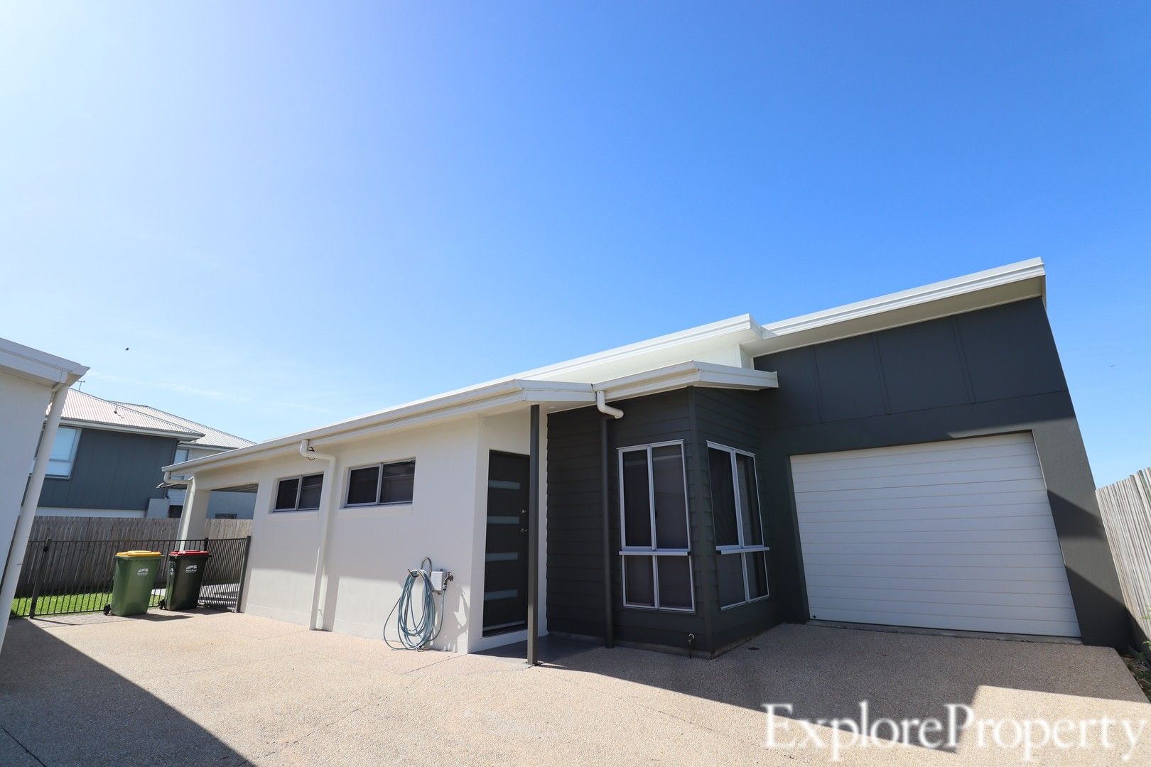 3 bedrooms House in 3/16 Makybe Diva Drive OORALEA QLD, 4740