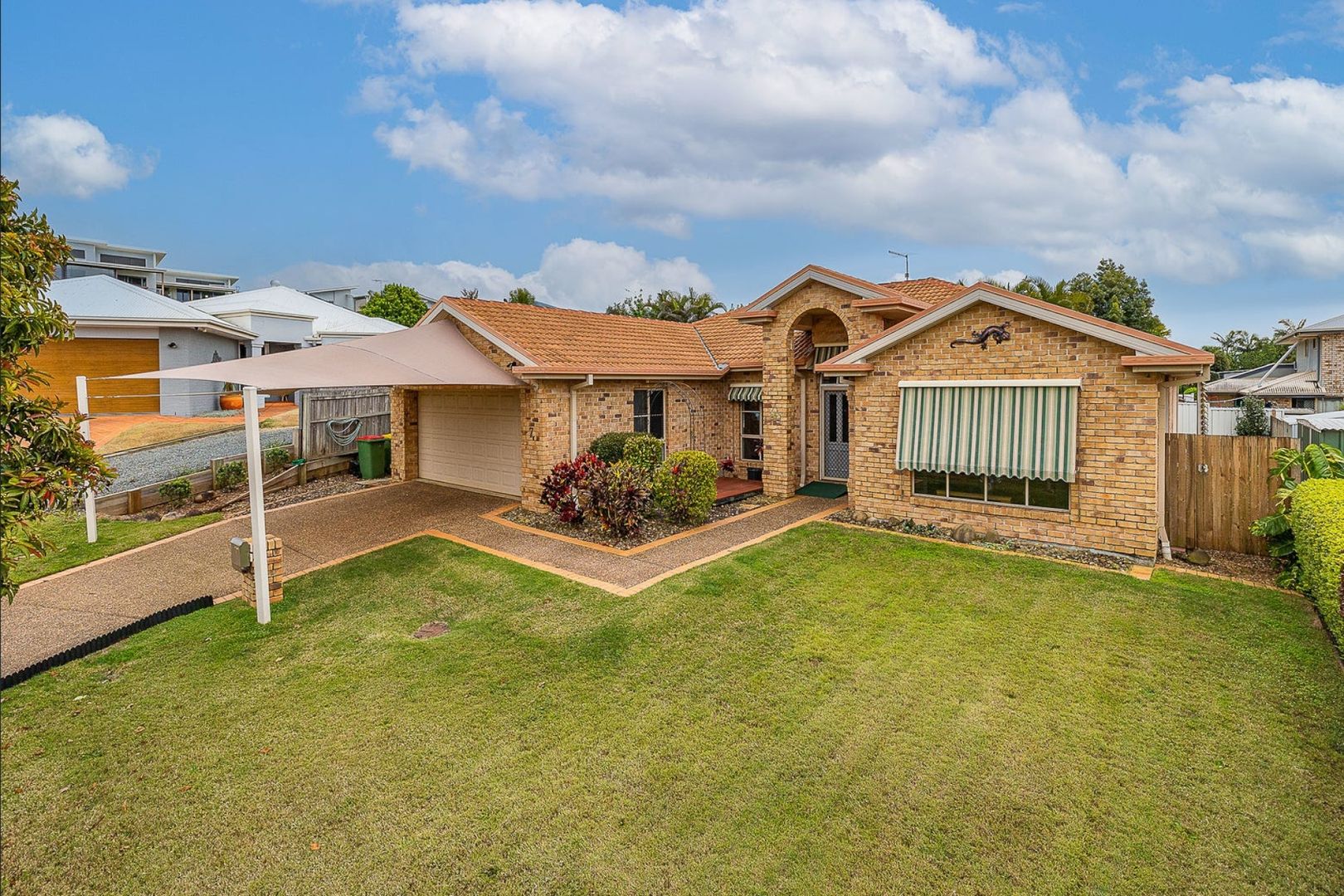 7 Garrett Place, Redland Bay QLD 4165 House For Rent 650 Domain