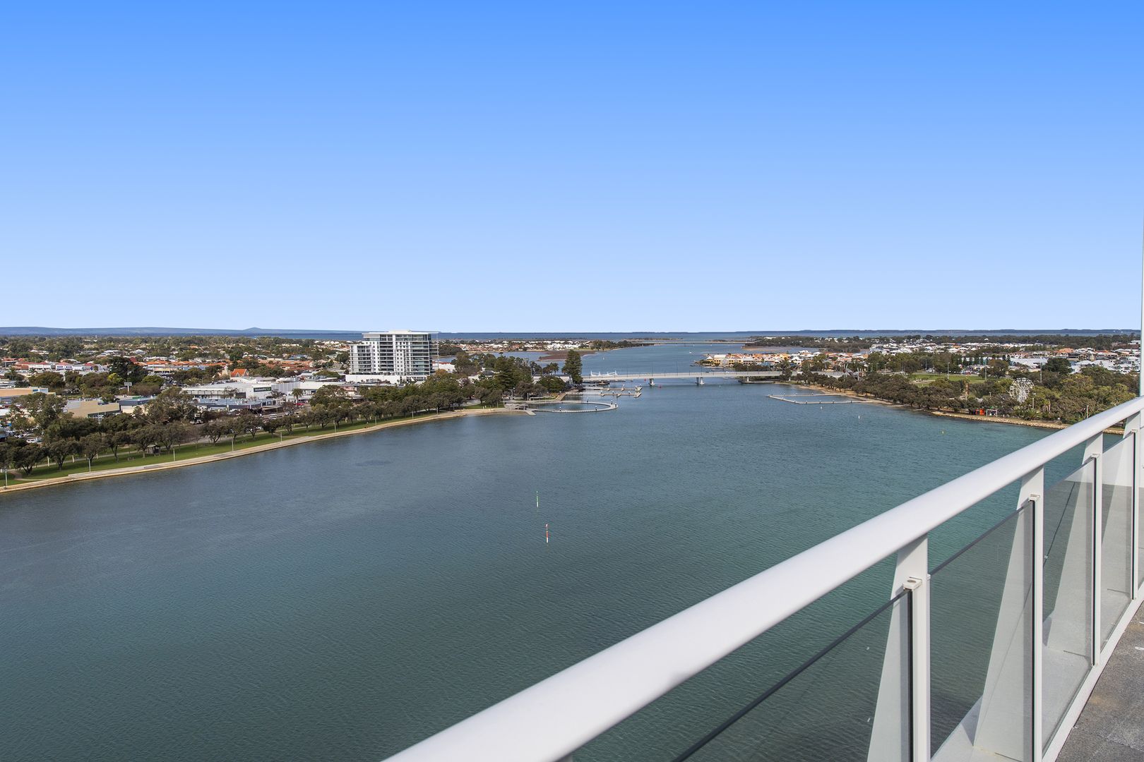 1401/3 Marco Polo Drive, Mandurah WA 6210, Image 2