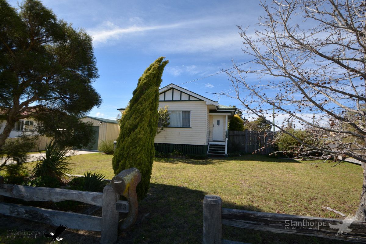 23 Thorpe Street, Stanthorpe QLD 4380, Image 2