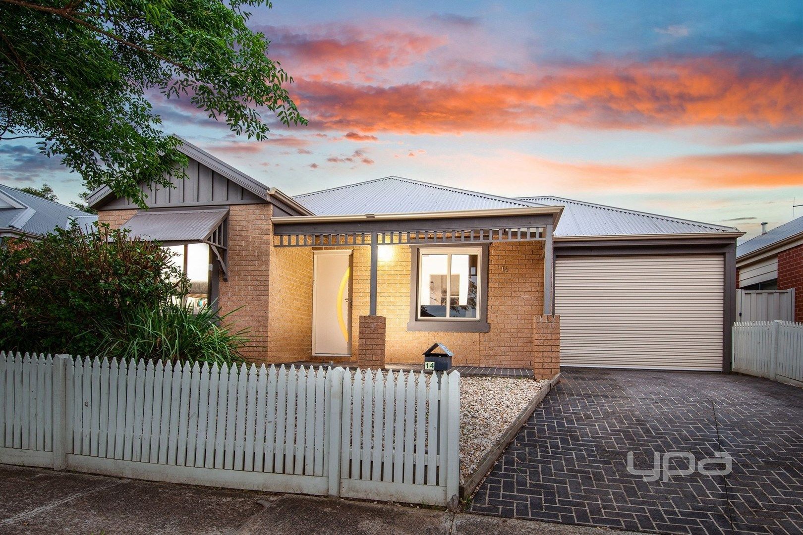 14 Daly Circuit, Caroline Springs VIC 3023, Image 0