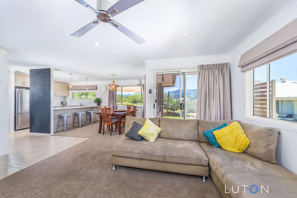 30 Jim Bradley Crescent, Uriarra Village ACT 2611, Image 2