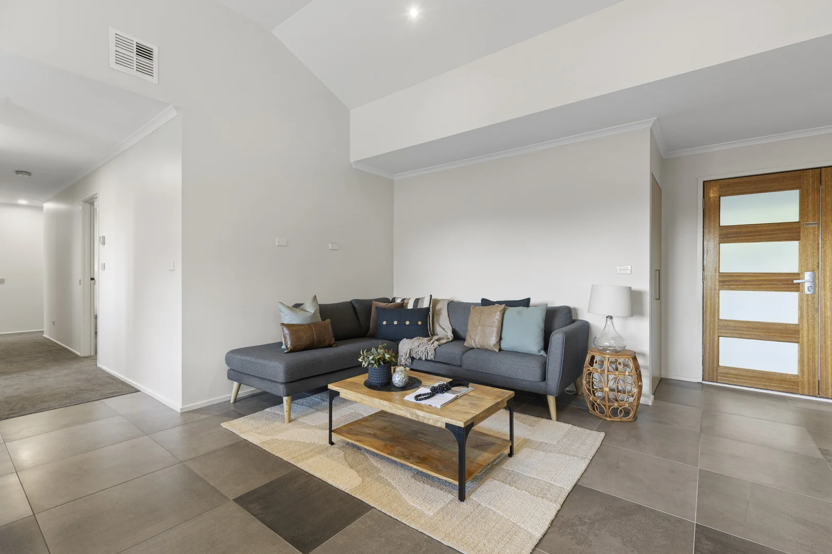 Additional image 3 of 35 Bareena Avenue, Rowville VIC 3178