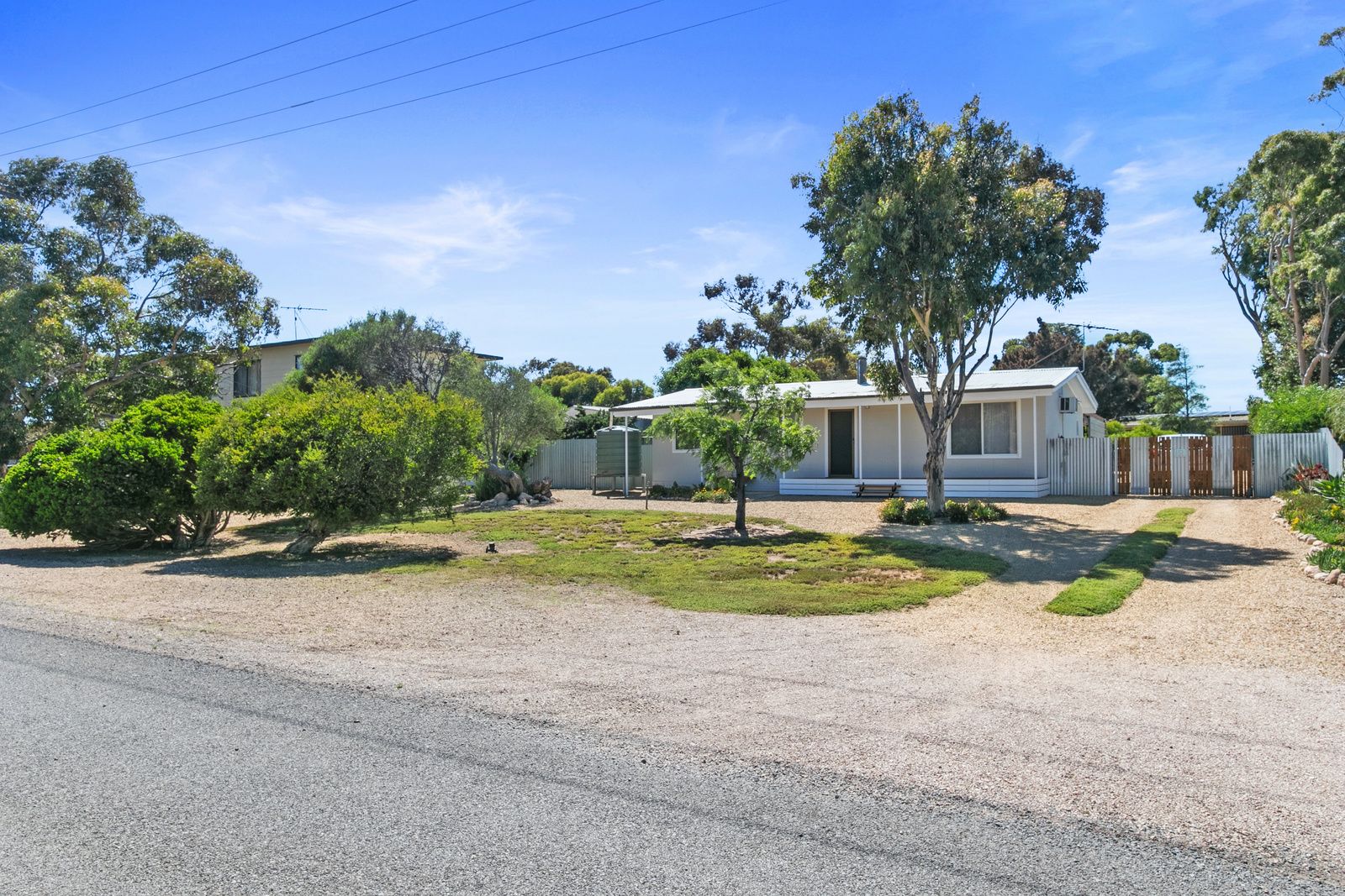 12 Kulpara Street, Clinton SA 5570, Image 2