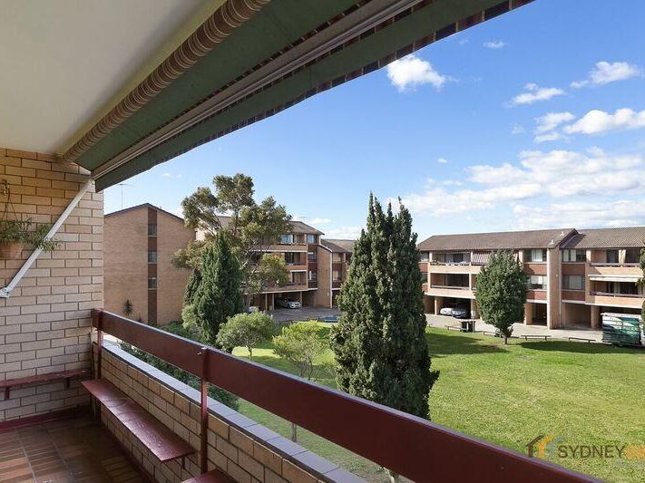 2 bedrooms Apartment / Unit / Flat in 87/22 Tunbridge Street MASCOT NSW, 2020