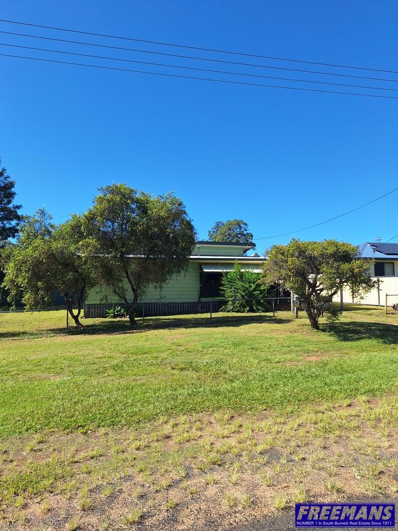 3 bedrooms House in 10 Wickham Street NANANGO QLD, 4615