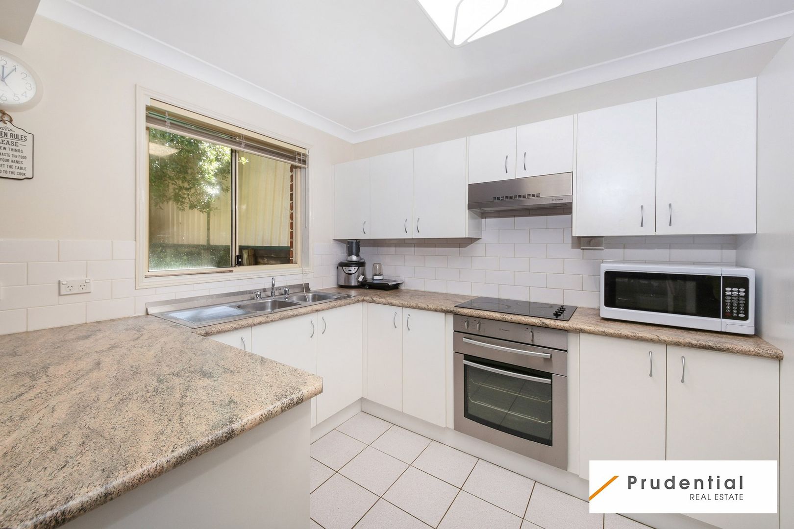 4/182 Leacocks Lane, Casula NSW 2170, Image 2