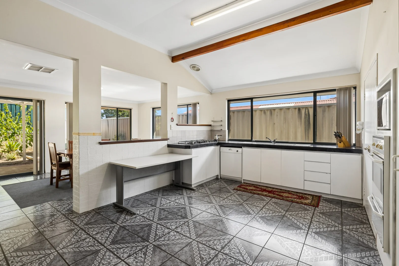 Additional image 16 of 43 Dongara Circle, Jane Brook WA 6056