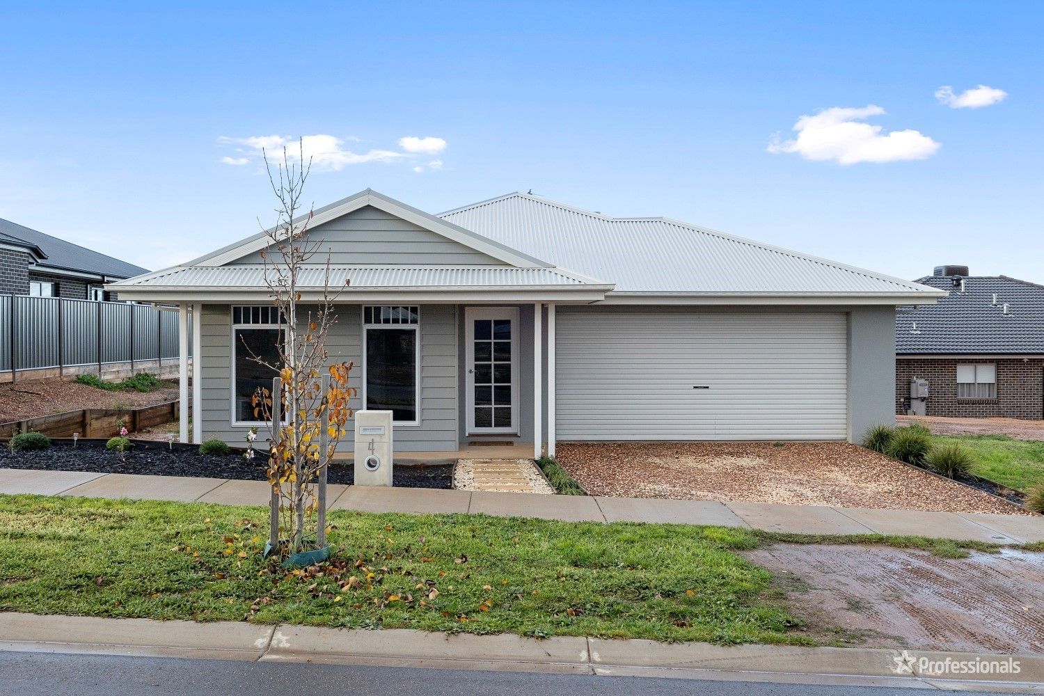 4 bedrooms House in 4 Worrall Court MARYBOROUGH VIC, 3465