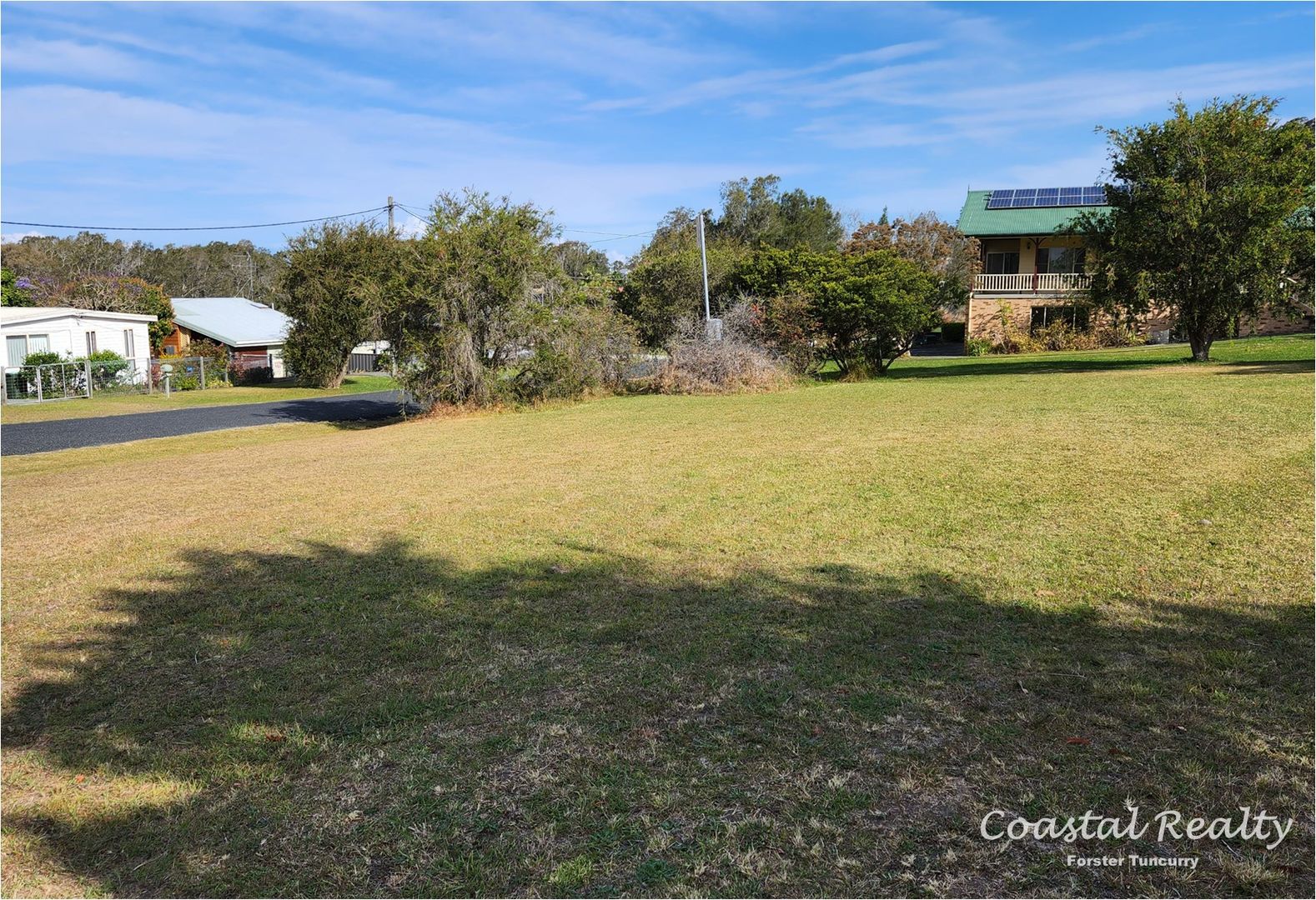 6 Kirribillii Avenue, Coomba Park NSW 2428, Image 1