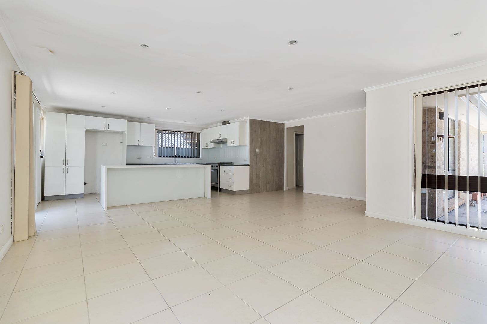 30 Kinghorne Road, Bonnyrigg Heights NSW 2177, Image 2