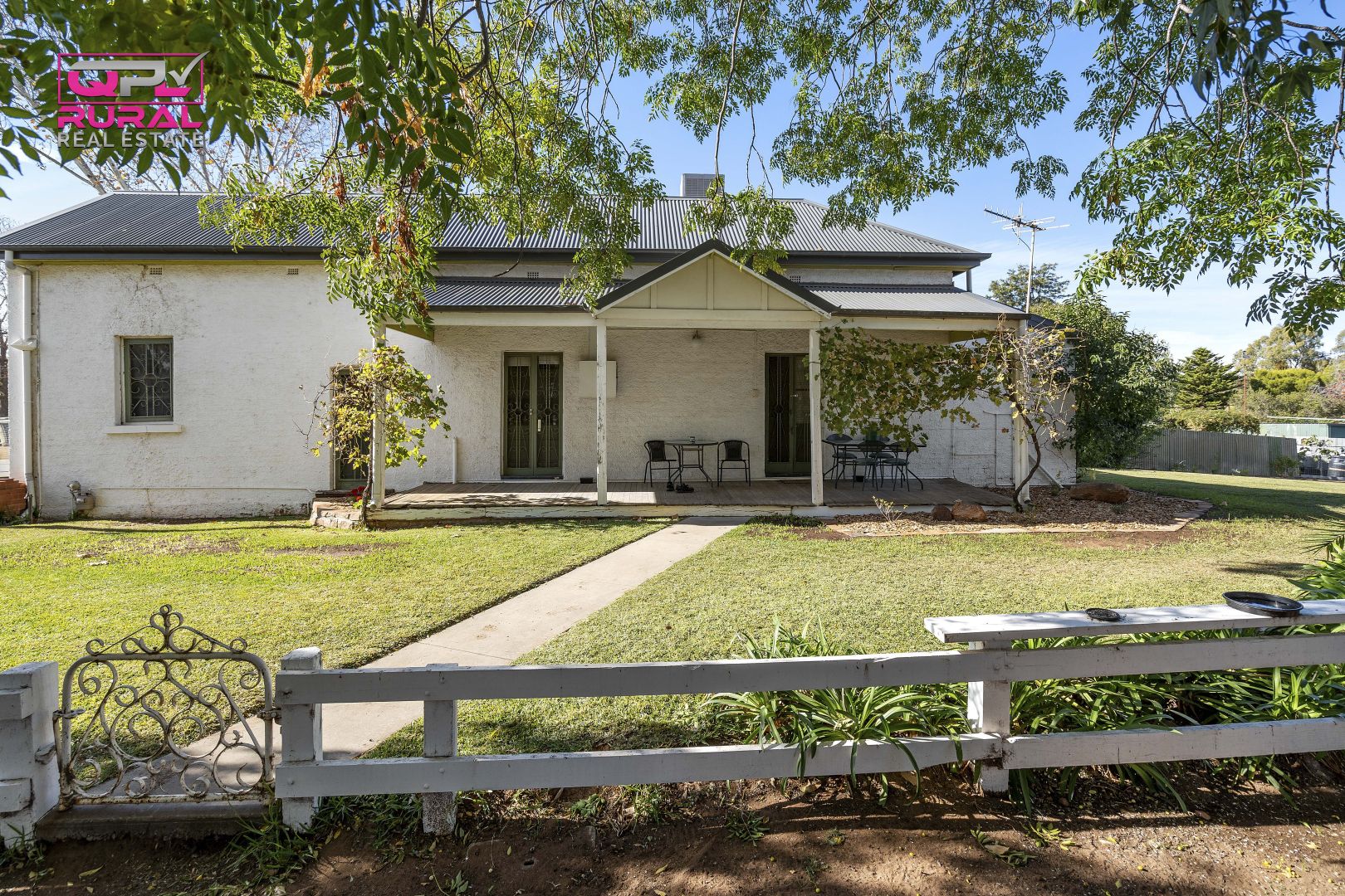 90-96 Larmer Street, Narrandera NSW 2700, Image 2