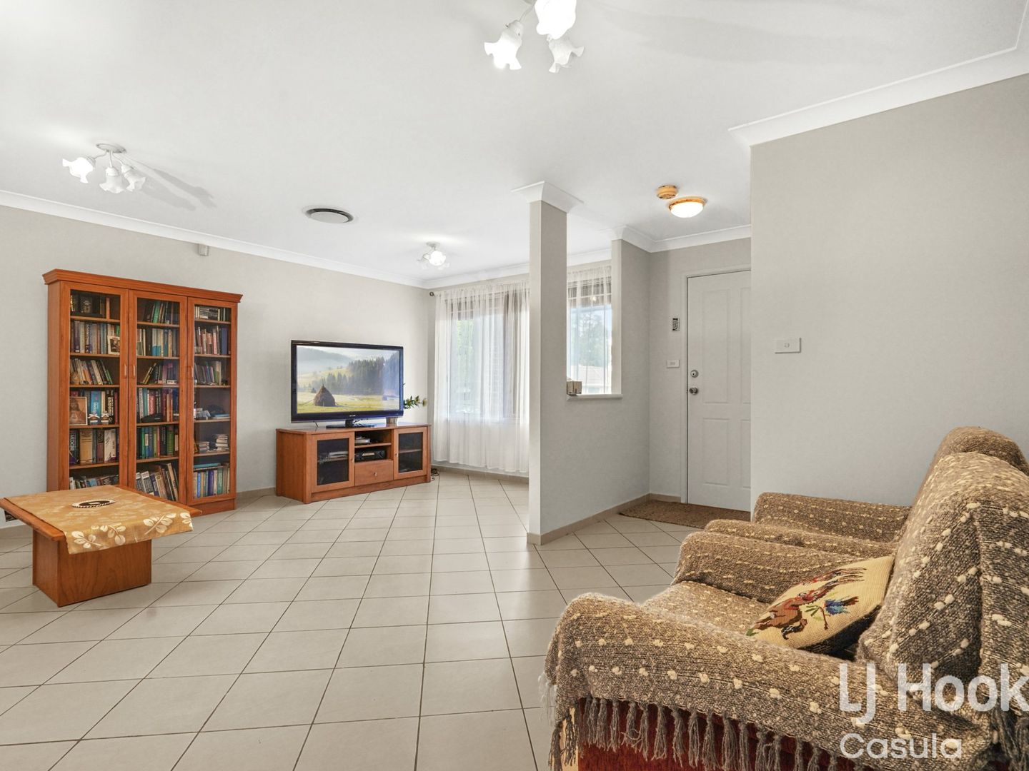 7 Ovens Close, Horningsea Park NSW 2171, Image 1