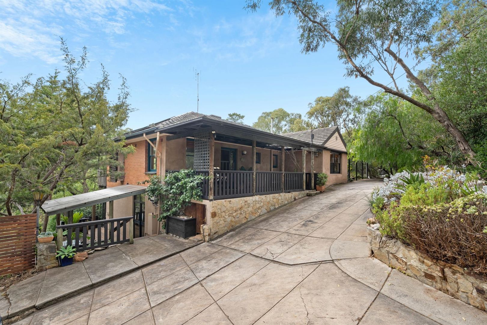 19 Chitunga Road, Eden Hills SA 5050, Image 1