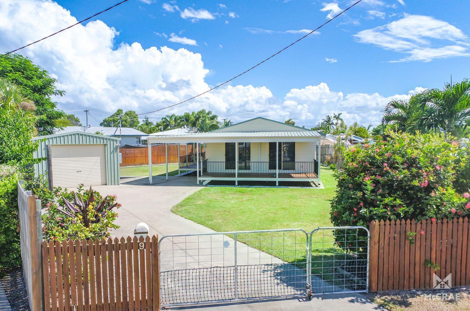 3 bedrooms House in 9 Toms Court BOWEN QLD, 4805