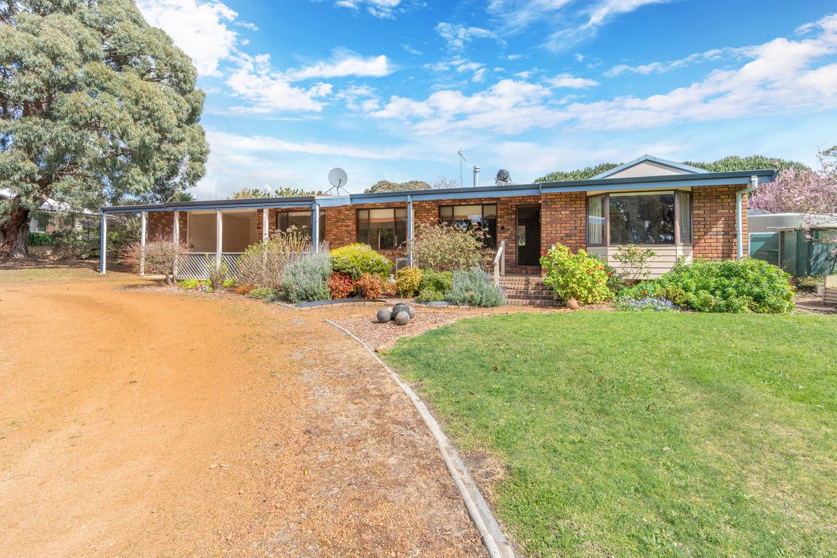 59 Martin Street, Mount Barker WA 6324, Image 1