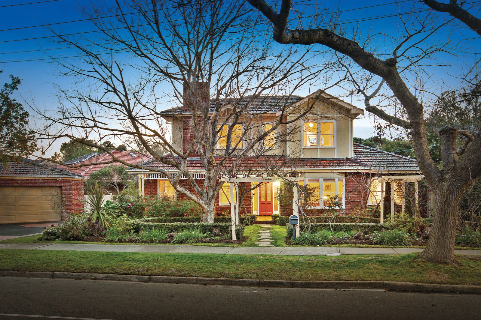 102 Ashburn Grove, Ashburton Property History & Address Research Domain