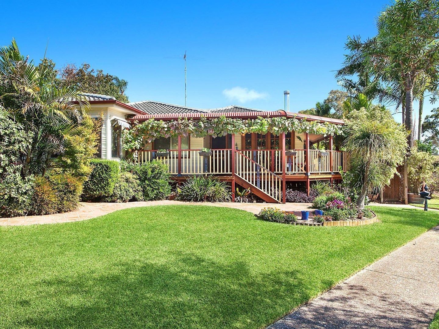 16 Orinoco Close, Seven Hills NSW 2147, Image 0