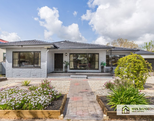 28 Searle Street, Horsham VIC 3400