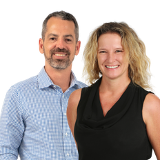 Maddy Lepper & Mark English, Sales representative