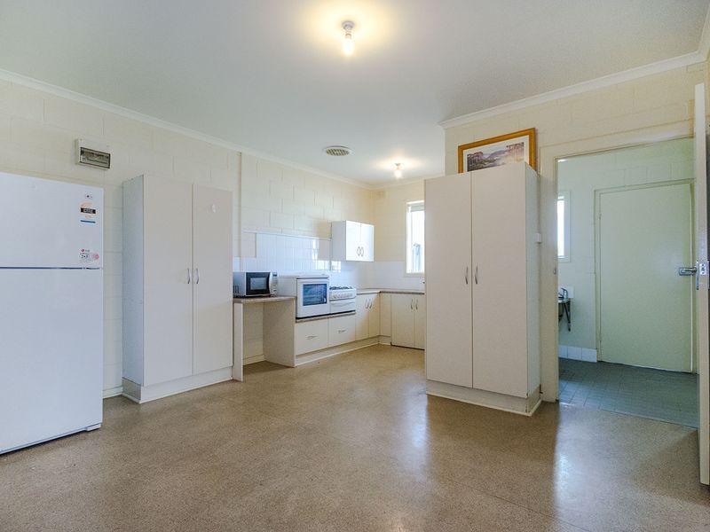 68 Fleming Crescent, Mansfield Park SA 5012, Image 2