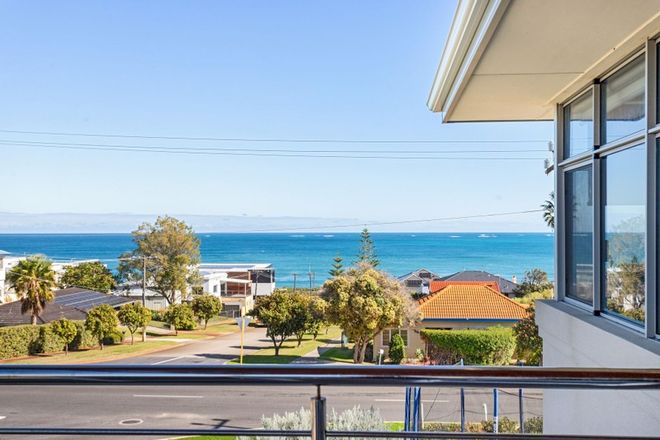Picture of 81 Flora Terrace, WATERMANS BAY WA 6020