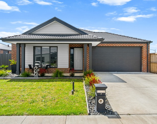 7 Cornell Way, Traralgon VIC 3844