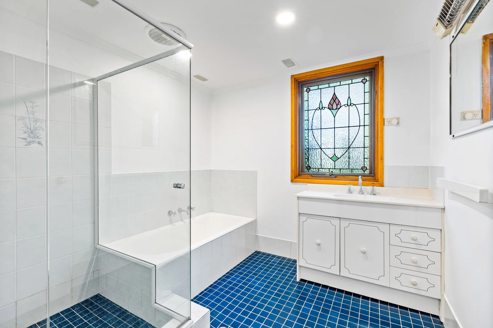 Additional image 9 of 113 Henderson Road, Wentworth Falls NSW 2782